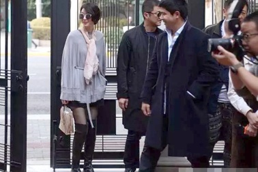 Lý Á Bằng đã chia tay bạn gái kém 16 tuổi?