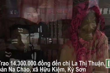 Trao quà Nhân ái đến 3 hoàn cảnh xứ Nghệ.