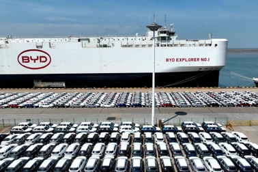 EU tăng thuế nhập khẩu đối với xe điện Trung Quốc lên gần gấp 5 lần