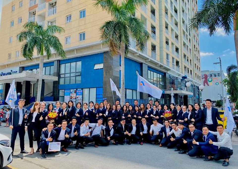 Đầu tư sinh lời kép với căn hộ 2 phòng ngủ giá chỉ 1,4 tỷ đồng tại Charm Plaza - 3 Đầu tư sinh lời kép với căn hộ 2 phòng ngủ giá chỉ 1,4 tỷ đồng tại Charm Plaza - 3