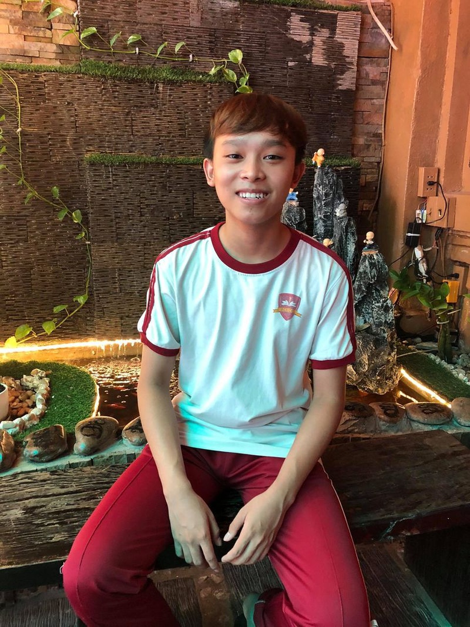 Trước khi ra riêng, cuộc sống của Hồ Văn Cường bên mẹ Phi Nhung ra sao? - 1 Trước khi ra riêng, cuộc sống của Hồ Văn Cường bên mẹ Phi Nhung ra sao? - 1