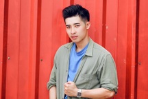 Thầy giáo soái ca sở hữu hơn 200 huy chương võ thuật đốn tim phái nữ