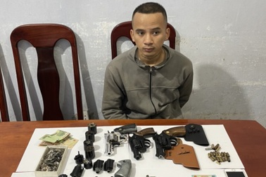 Bắt nghi phạm bán vũ khí quân dụng ở vùng biên giới Tây Ninh