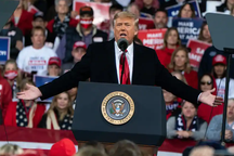 Những cử tri vẫn một lòng tin ông Trump thắng cử