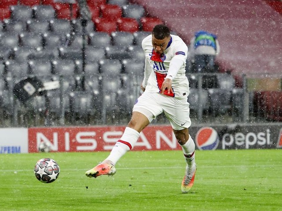 Mbappe lập hàng loạt kỷ lục sau khi hủy diệt Bayern Munich - 2 Mbappe lập hàng loạt kỷ lục sau khi hủy diệt Bayern Munich - 2