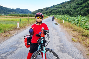 Hi hữu: Cậu bé 11 tuổi đạp xe vượt 1800km từ Bắc vào Nam