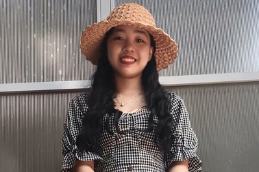 Cô sinh viên phố núi “thổi hồn” vào những cuộn len