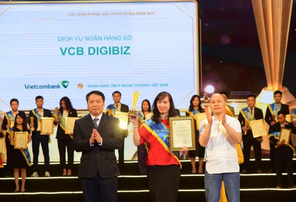 Vietcombank nâng cao trải nghiệm ngân hàng số cho người dùng Việt - 2 Vietcombank nâng cao trải nghiệm ngân hàng số cho người dùng Việt - 2