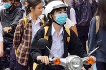 Khánh Hòa: Học sinh ngồi giãn cách 1,5m khi đi học trở lại sau nghỉ lễ 30/4