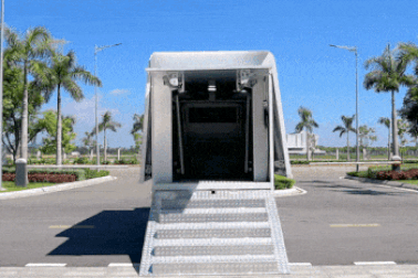 Xe chuyên dụng phục vụ tiêm chủng lưu động Thaco sản xuất có gì đặc biệt?