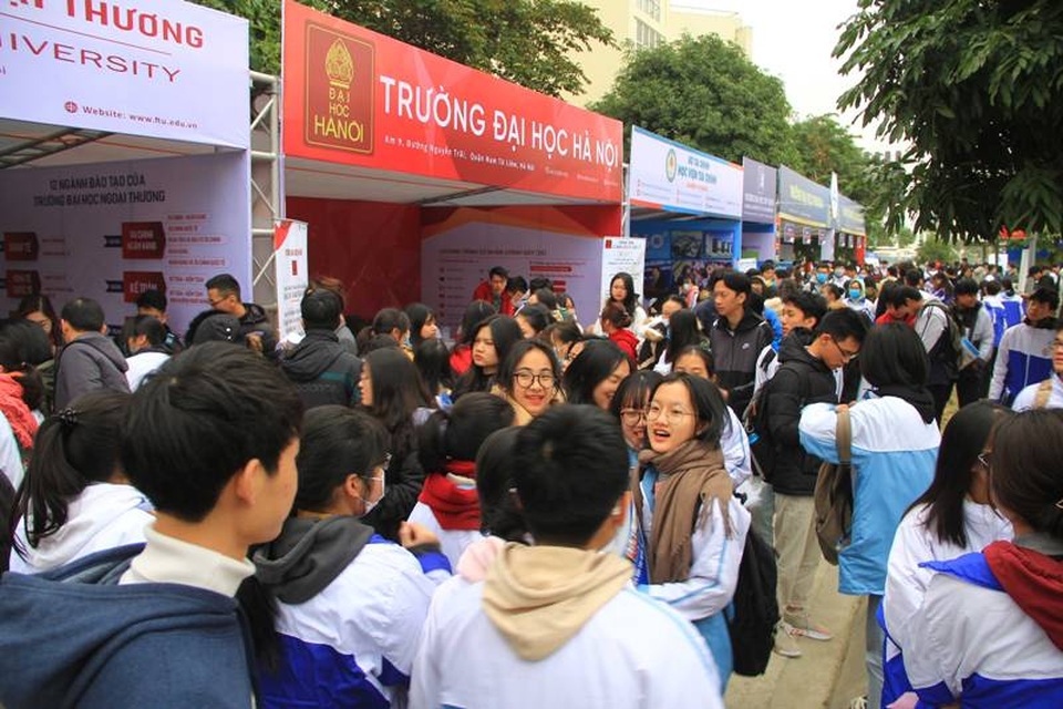 Tuyển sinh 2021: Thí sinh vẫn đổ xô quan tâm tới các ngành hot - 6 Tuyển sinh 2021: Thí sinh vẫn đổ xô quan tâm tới các ngành hot - 6