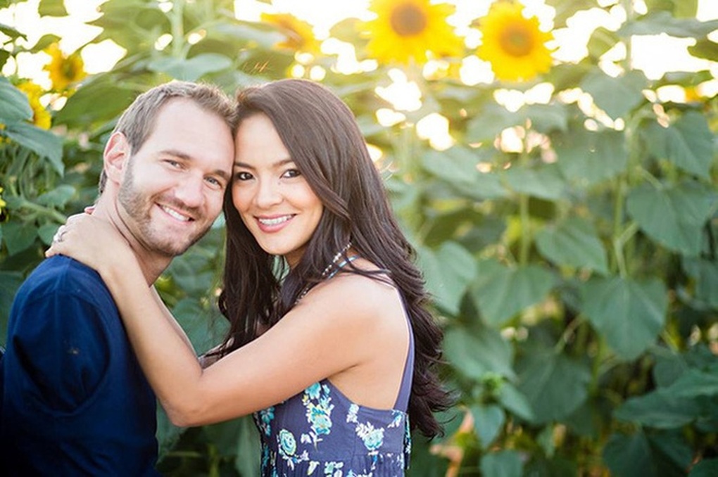 Cuộc sống hiện tại của người đàn ông không tay chân Nick Vujicic - 4 Cuộc sống hiện tại của người đàn ông không tay chân Nick Vujicic - 4
