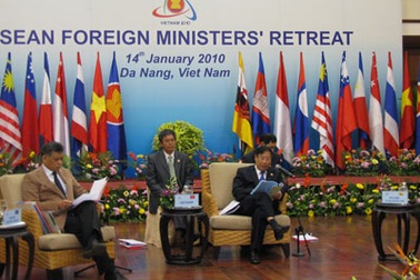 Kết thúc Hội nghị hẹp ngoại trưởng ASEAN: Tăng cường kết nối