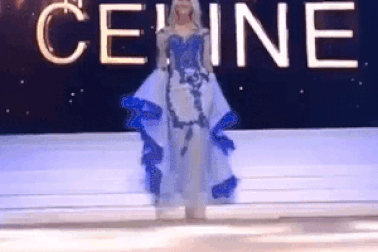 Người đẹp đăng quang Hoa hậu vì bản lĩnh hơn người ngay cả khi vấp ngã