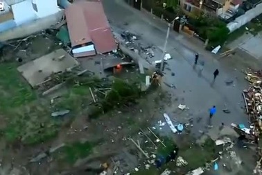 Sóng thần cao gần 5 mét tàn phá thị trấn ven biển miền trung Chile