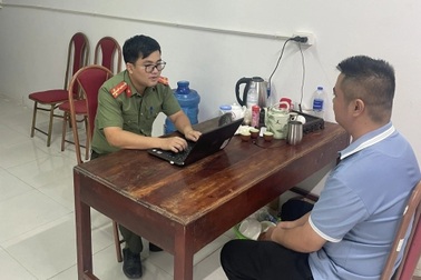 Nhắc nhở 10 người hay tương tác với tài khoản phản động “Hoàng Dũng"