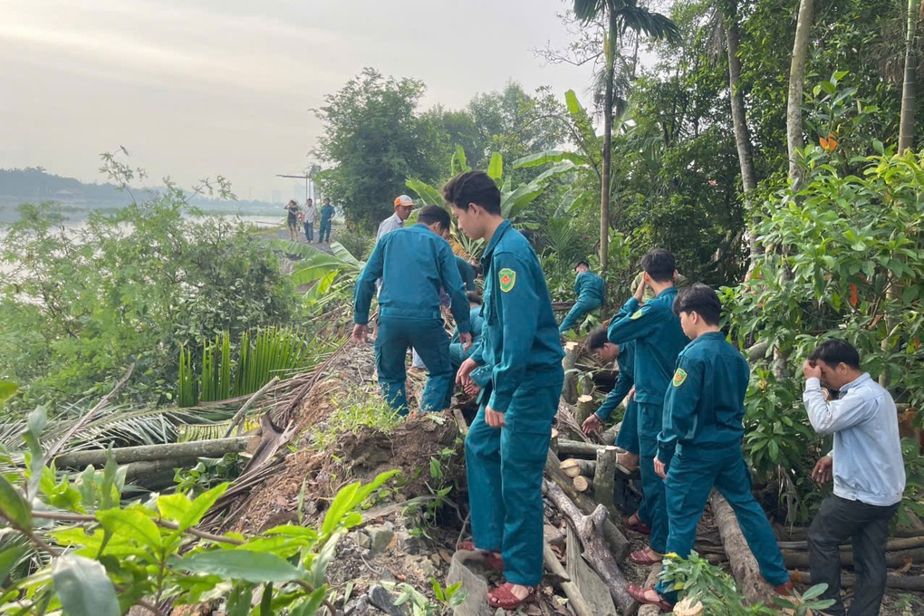 TPHCM chỉ đạo khẩn sau sự cố sạt lở đê bao sông Sài Gòn - 2 TPHCM chỉ đạo khẩn sau sự cố sạt lở đê bao sông Sài Gòn - 2