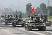 Mãn nhãn với xe tăng, tên lửa hợp luyện chuẩn bị cho diễu binh đại lễ 2/9