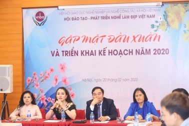 HH Doanh nhân Xuân Hương - người truyền cảm hứng đam mê làm đẹp đến thế hệ tương lai