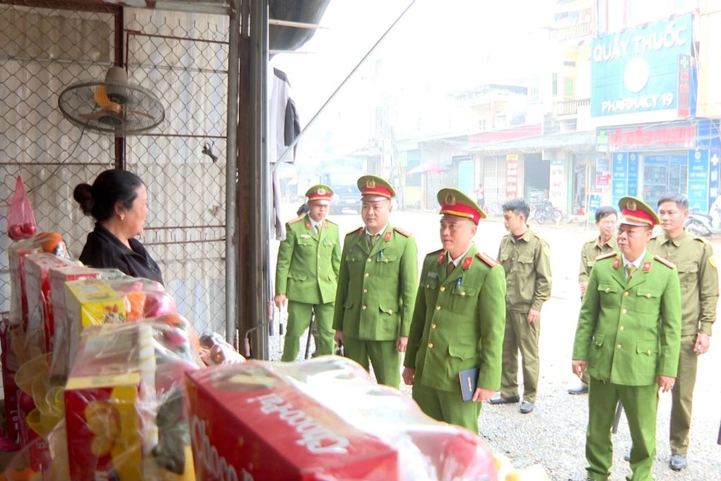 Sau sắp xếp, Hưng Yên có 1.400 cán bộ công an công tác tại công an xã - 1 Sau sắp xếp, Hưng Yên có 1.400 cán bộ công an công tác tại công an xã - 1