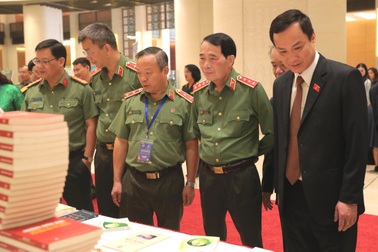 Siết chặt kỷ luật thực thi, khơi thông nguồn lực phát triển văn hóa