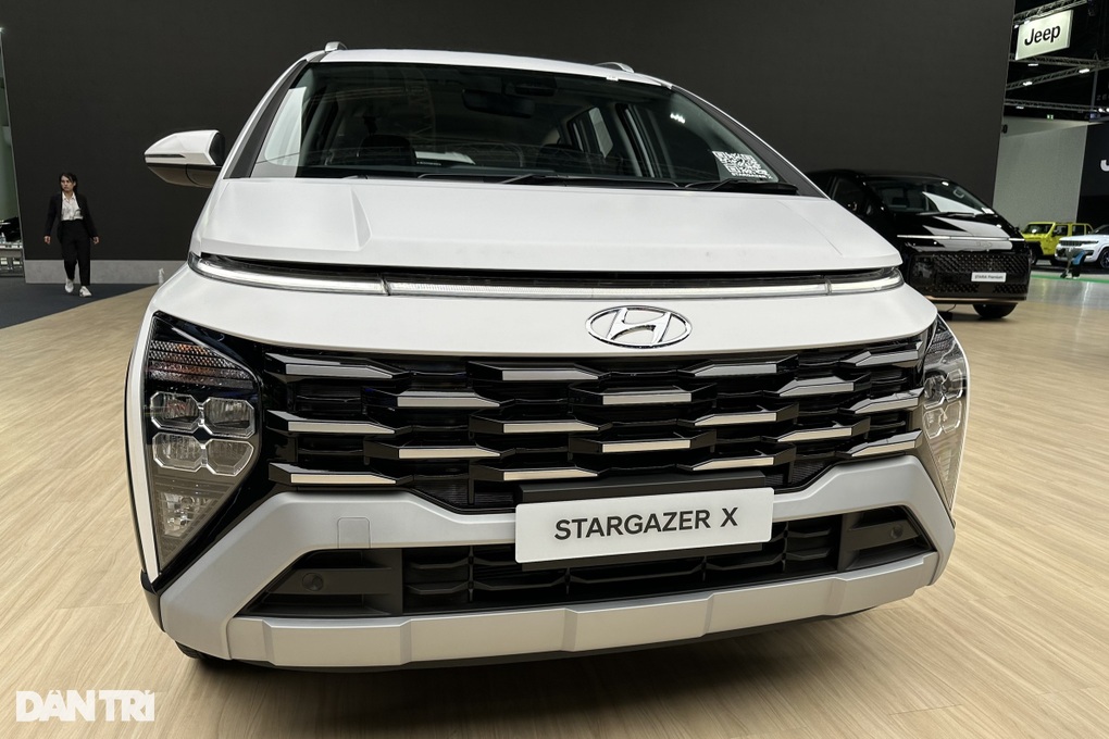 Hyundai Stargazer X lấy gì đấu Xpander Cross, Suzuki XL7 khi về Việt Nam? - 2
