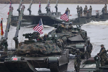 Hàng nghìn quân NATO tập trận lớn chưa từng có ở vùng biển gần Nga