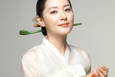 Mỹ nhân xứ Hàn Lee Young Ae trẻ đẹp tại Hồng Kong