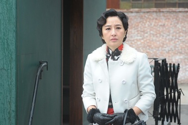 Quan Vịnh Hà tái xuất ấn tượng trong “Tam thế duyên”