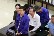 Bị cáo Lê Bạch Hồng cùng đồng phạm hầu tòa