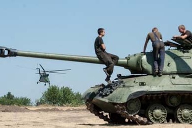 Phe ly khai tại Ukraine kêu gọi ngừng bắn, xin viện trợ