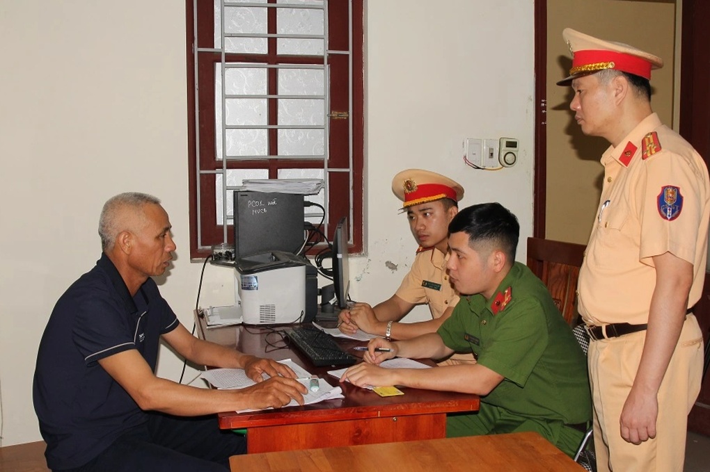 Tạm giữ lái xe tự chế gây tai nạn khiến một người tử vong
