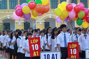 Học sinh cả nước khai giảng vào sáng 5/9