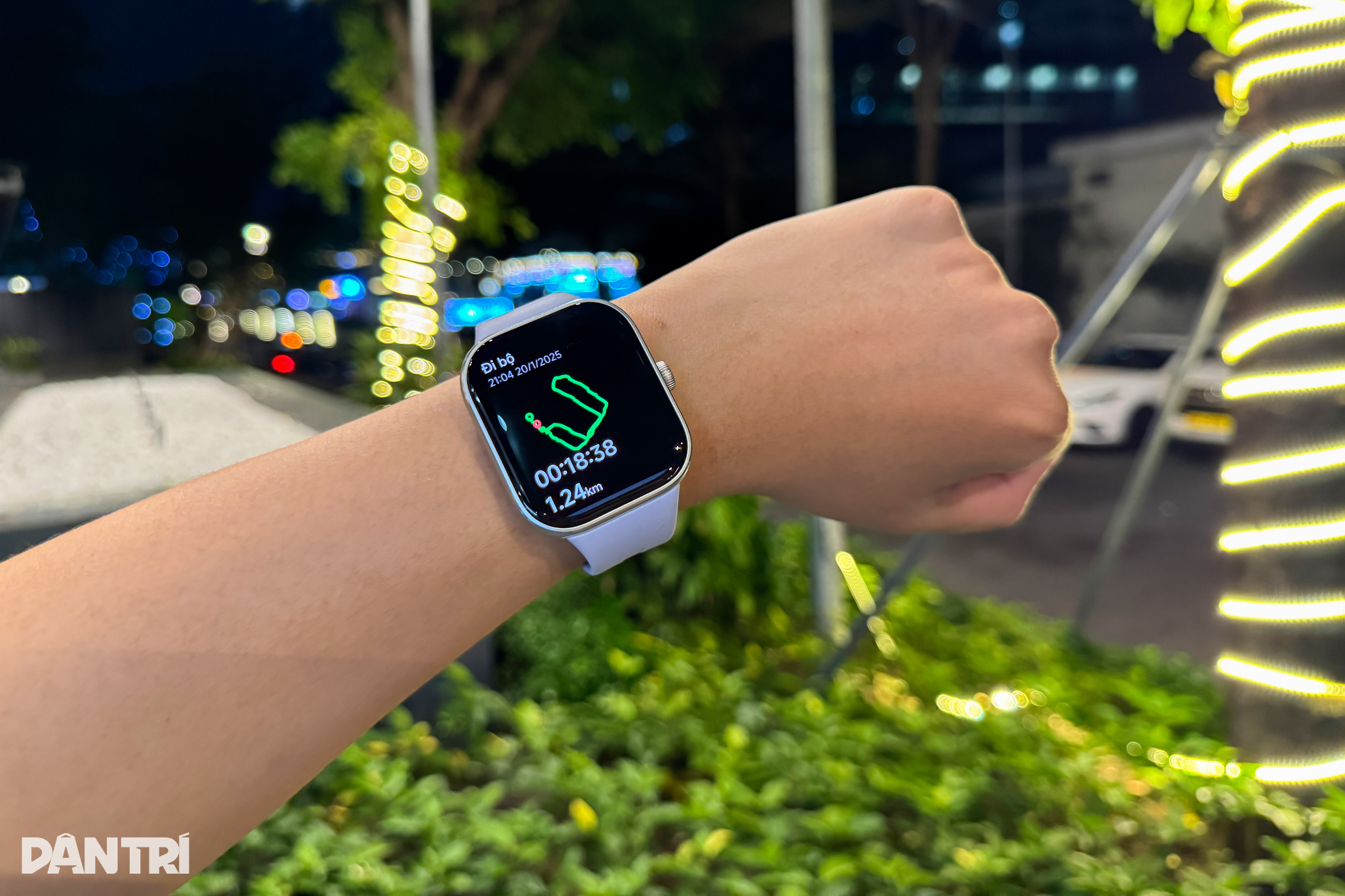 View - Đánh giá chi tiết đồng hồ thông minh Xiaomi Redmi Watch 5 | Báo Dân trí