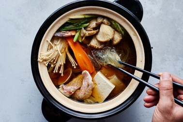 Donabe: Chiếc nồi đất có từ 1.300 năm trước của người Nhật