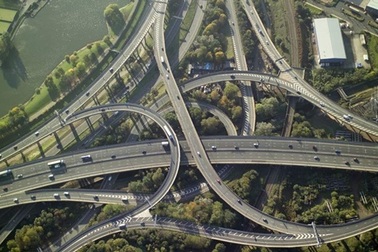 Hà Nội là một trong những nơi có đường giao nhau "chóng mặt" nhất thế giới 