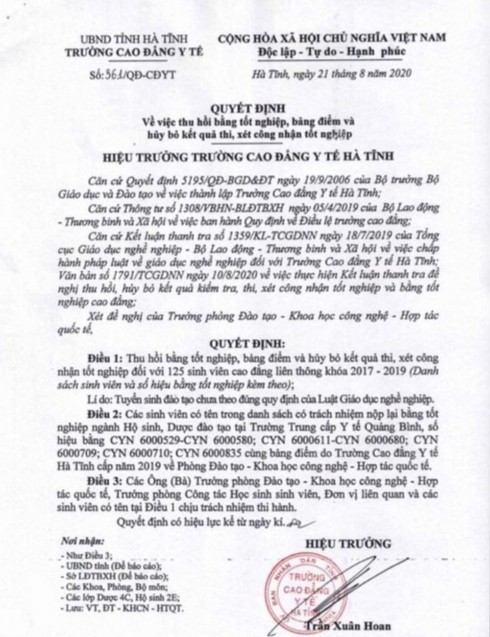 Công nhận tốt nghiệp cho 125 học viên ngành y bị thu hồi bằng, bảng điểm - 2 Công nhận tốt nghiệp cho 125 học viên ngành y bị thu hồi bằng, bảng điểm - 2