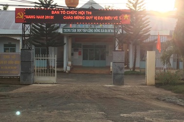 Khởi tố nguyên Trưởng công an xã làm giấy tờ chuyển khẩu cho đối tượng truy nã