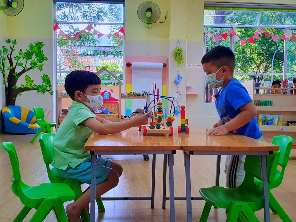 Bỏ túi bí kíp bảo vệ hô hấp con yêu khi chuẩn bị đến trường - 2 Bỏ túi bí kíp bảo vệ hô hấp con yêu khi chuẩn bị đến trường - 2