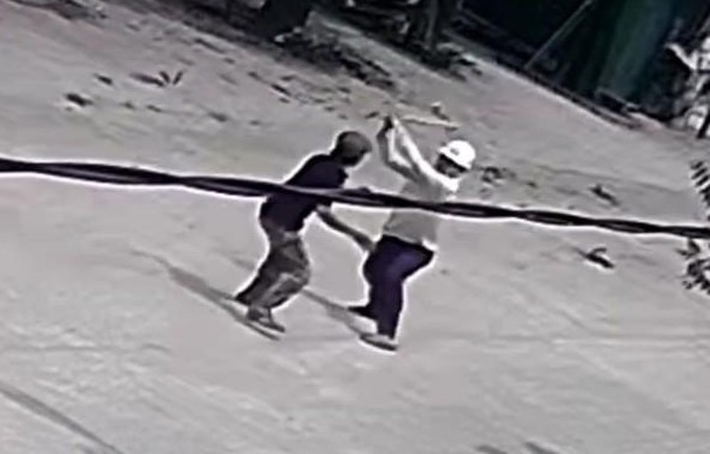 Nam công nhân tử vong do bị đồng nghiệp đánh, bỏ mặc giữa đường - 1 Nam công nhân tử vong do bị đồng nghiệp đánh, bỏ mặc giữa đường - 1