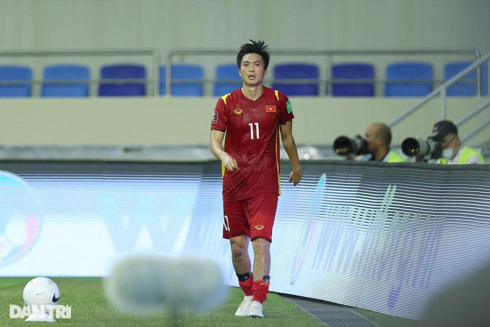 Tuyển Việt Nam sau trận thắng đậm Indonesia: Chất chồng những nỗi lo - 2 Tuyển Việt Nam sau trận thắng đậm Indonesia: Chất chồng những nỗi lo - 2