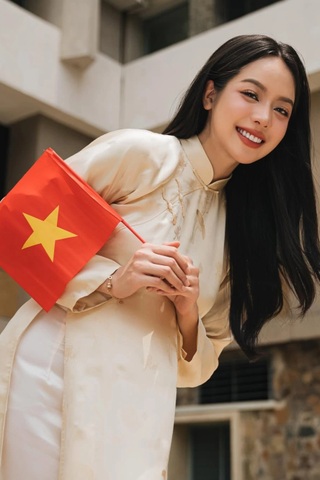 Sao Việt tự hào diện áo dài truyền thống đón đại lễ 30/4 - 3