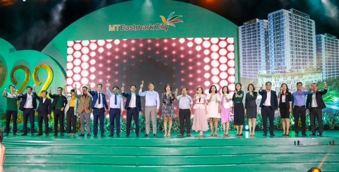 Đại diện đơn vị phát triển, các đối tác và đại lý phân phối dự án tự tin đón “sóng” thị trường cùng những cơ hội mới.