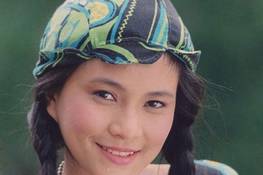 Ngỡ ngàng trước nhan sắc “xuân thì” của “cô gái xấu xí” Ngọc Hiệp