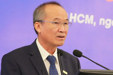 "Tay to" nước ngoài chi triệu USD gom cổ phiếu Sacombank