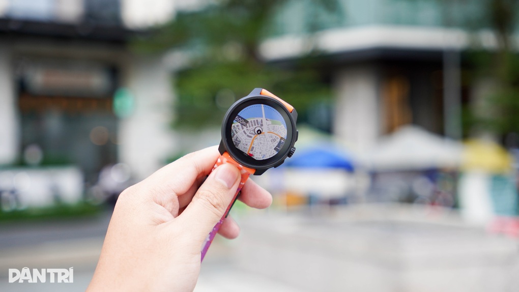 Cận cảnh Suunto Race S: Thiết kế nhỏ gọn, tích hợp bản đồ ngoại tuyến - 6 Cận cảnh Suunto Race S: Thiết kế nhỏ gọn, tích hợp bản đồ ngoại tuyến - 6
