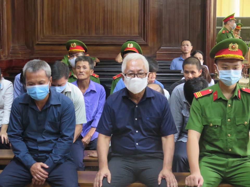 Trần Phương Bình nhận thêm án tù chung thân - 2 Trần Phương Bình nhận thêm án tù chung thân - 2