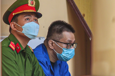 Hacker Nhâm Hoàng Khang hầu tòa