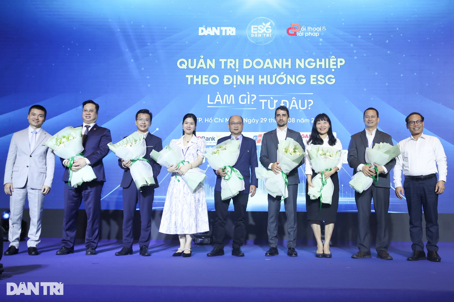 Tổ chức thành công hội thảo về quản trị doanh nghiệp theo định hướng ESG - 4 Tổ chức thành công hội thảo về quản trị doanh nghiệp theo định hướng ESG - 4