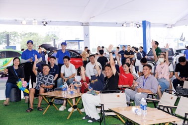 Chương trình mang xe cũ đến, lái xe điện về, nhận ưu đãi gần 240 triệu đồng từ VinFast